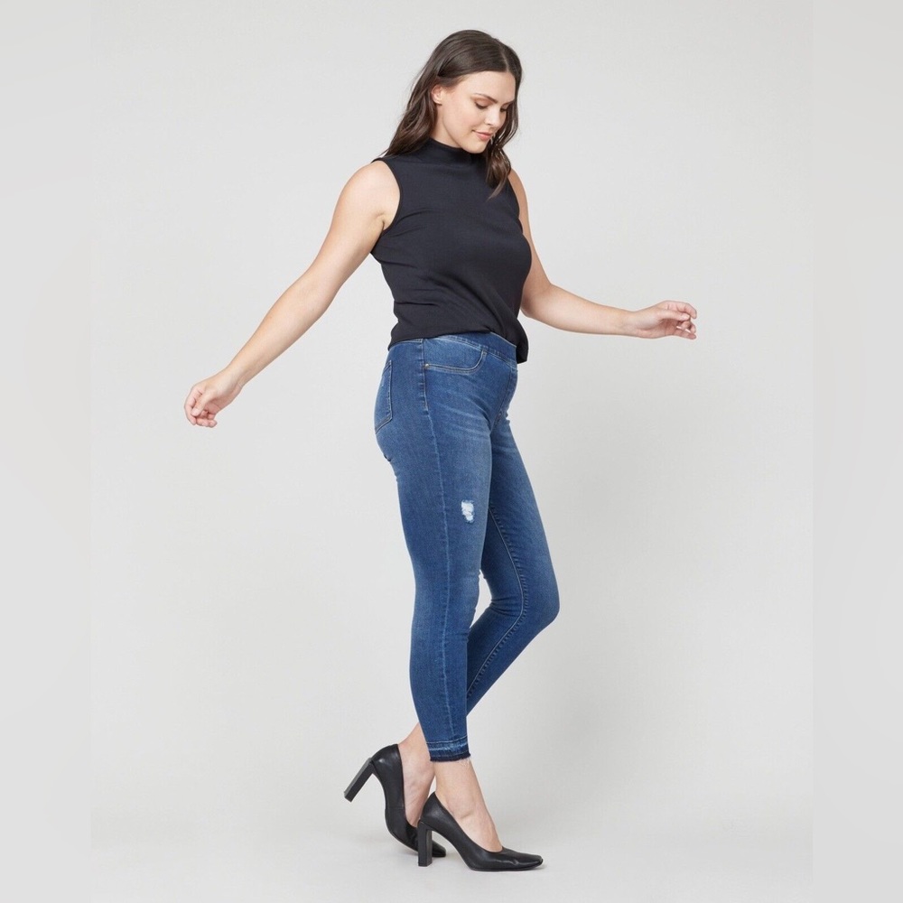 SPANX Distressed Medium Wash Denim Skinny Ankle Jeggings Size M